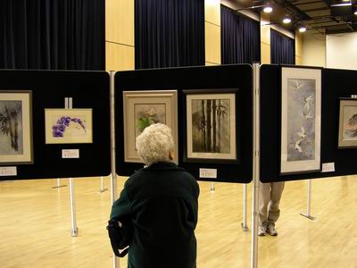 Absorbed by sumi-e art